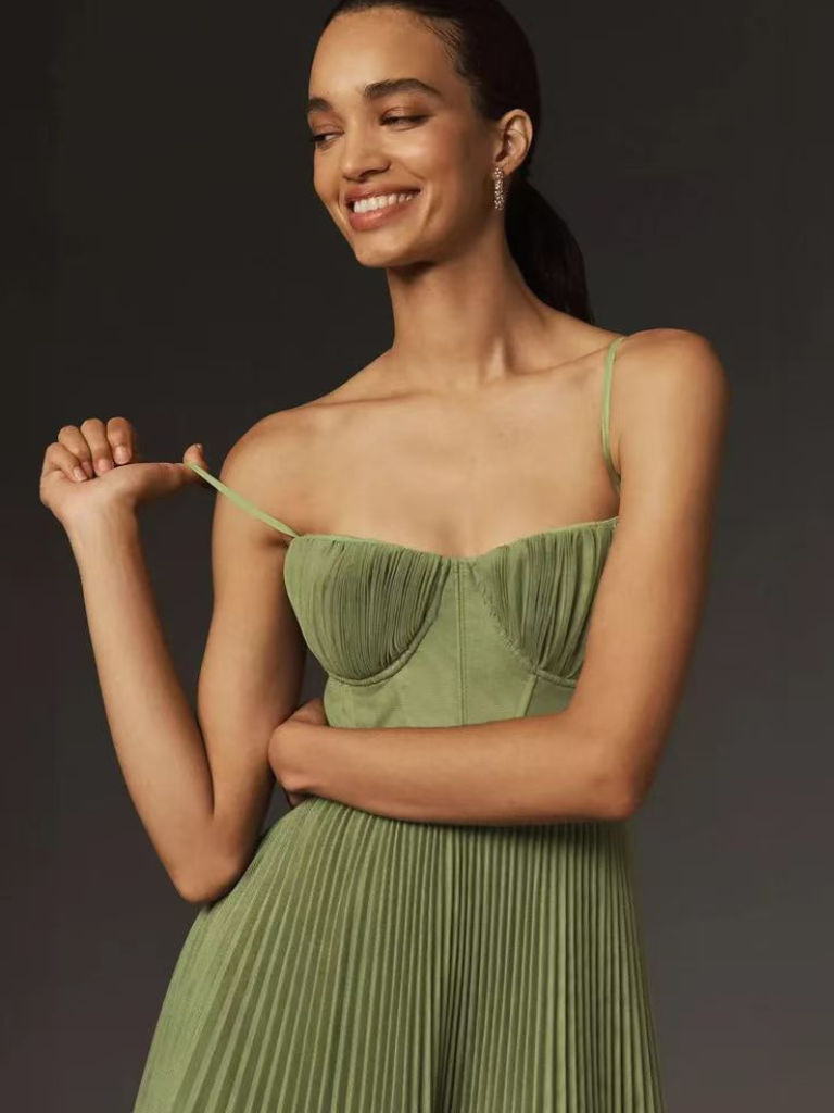 Véronique Verde™ – The Riviera Gown